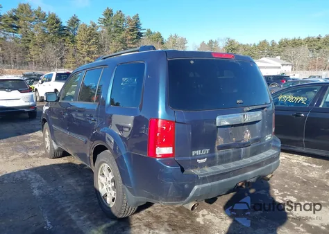 2011 Honda Pilot Touring из США, поврежденный, VIN 5FNYF4H99BB002944